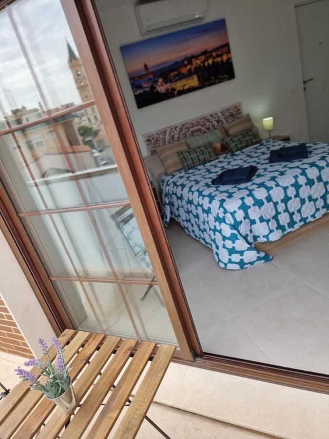 Apartamentos Elemar Free Luggage Storage Málaga Exterior foto